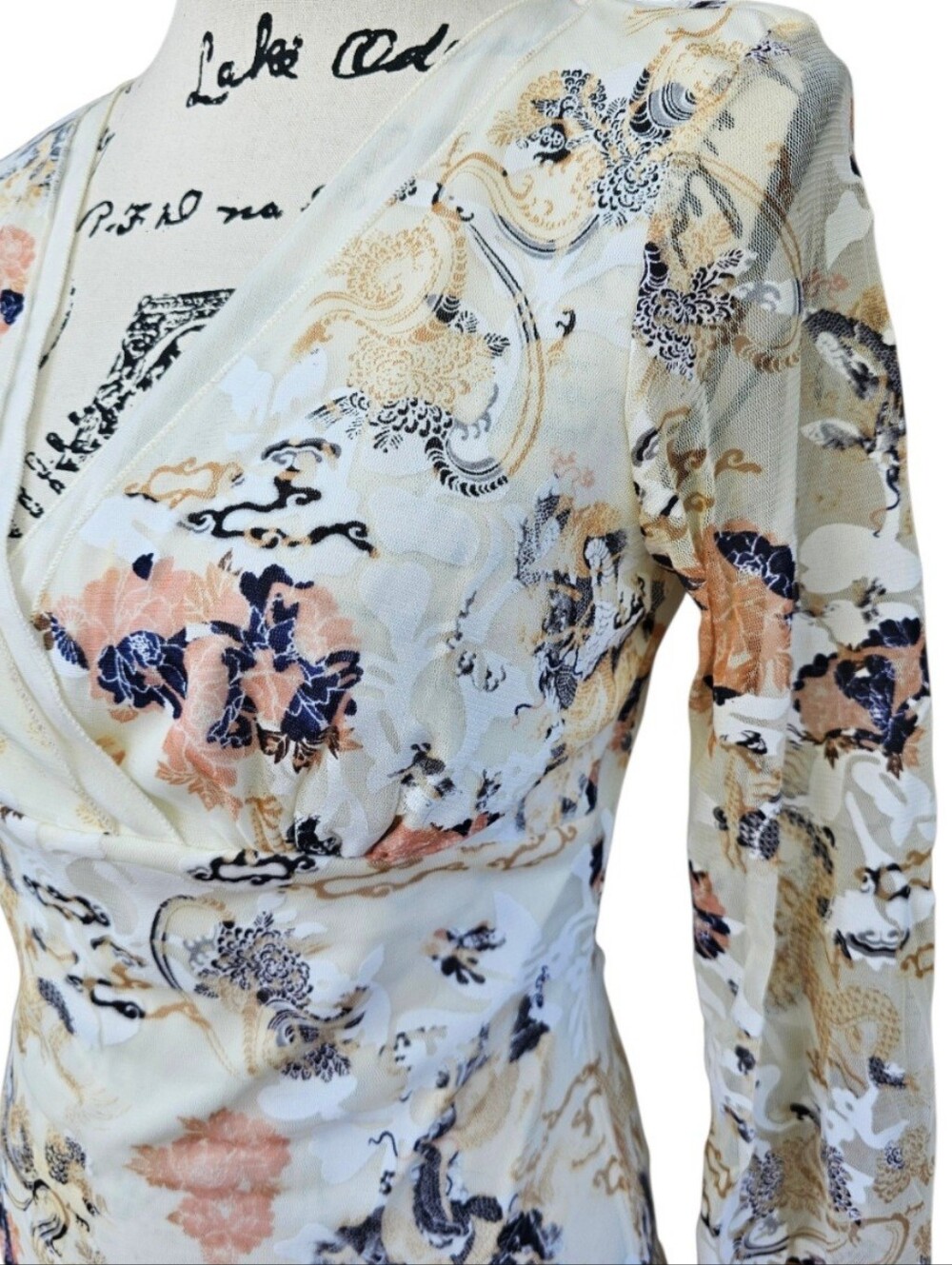 Wrapper Cream Floral Print Top with Peach Accents - Picture 4 of 6